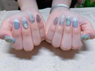 ネイル 💫ゆか_ Nailartistのネイルデザイン