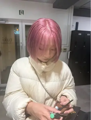 カラー 盛れる艶髪カラー Harusa🎀のヘアスタイル