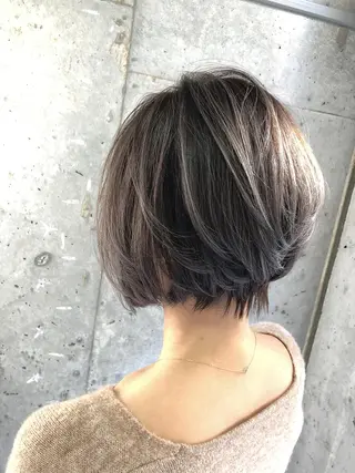 ショート カラー シールエクステ 🪽CHIAKIのヘアスタイル
