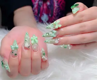 ネイル Lenie Nail Salonのネイルデザイン