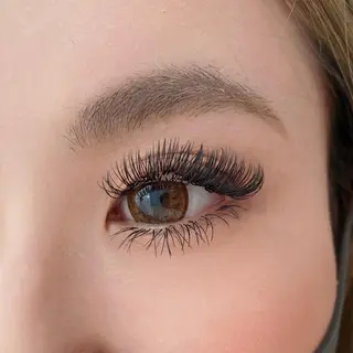 マツエク・マツパ eyelash Anmut Lunaのマツエク・マツパデザイン