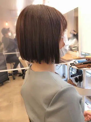 ミディアム 杉野 凜のヘアスタイル