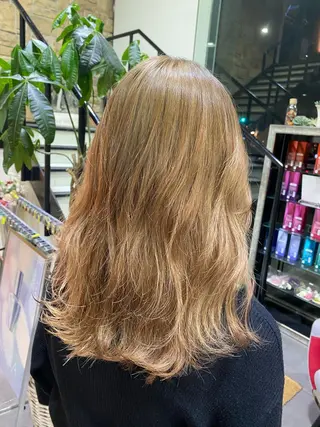 ロング カラー ヘアアレンジ TSUNA 🌙 Lim 五反田のマツエク・マツパデザイン