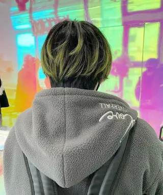 ショート カラー パーマ ヘアアレンジ メンズ キッズ ネイル マツエク・マツパ アイブロウ KANAMI 🌏のヘアスタイル