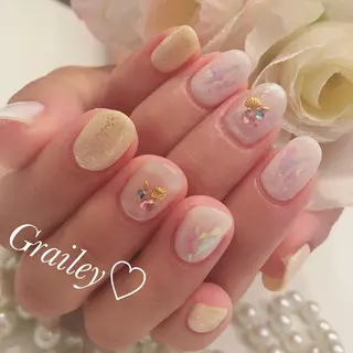 ネイル Grailey nail salonのネイルデザイン