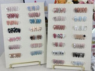 ネイル エリ🫧 nail池袋東口のネイルデザイン