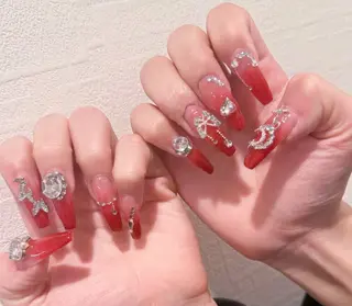 ネイル D-BEAUTY Nailsalonのネイルデザイン