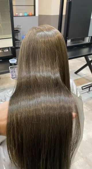 カラー ロング ROI 🫧KANAMIのヘアスタイル