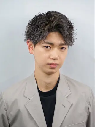 ミディアム メンズカット　佐々木 開のヘアスタイル