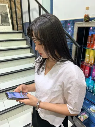 ミディアム カラー 海外girl🤎 透明感ベージュmaoのヘアスタイル
