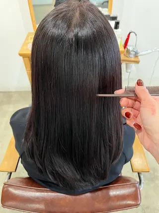 セミロング 三島 有佳里のヘアスタイル