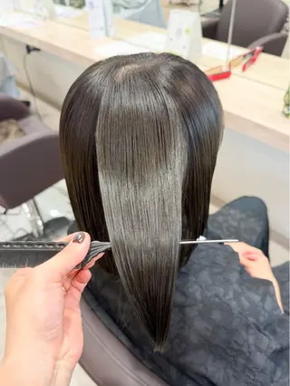 ショート カラー 🍒透明感×艶カラー 🍒こなんのヘアスタイル