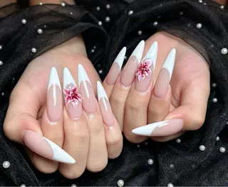 ネイル Bél Nail salonのネイルデザイン