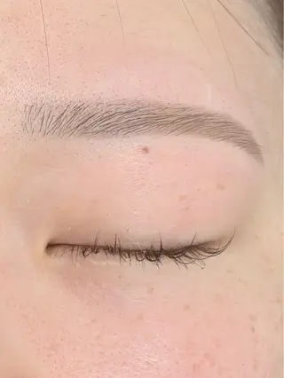 アイブロウ Belle fee 才記🌻のマツエク・マツパデザイン
