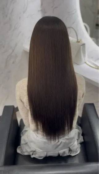 ロング ララモアナ naru.のヘアスタイル