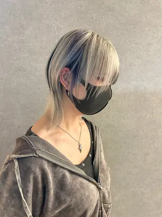 ショート カラー ウルフ/レイヤー /suzuhaのヘアスタイル