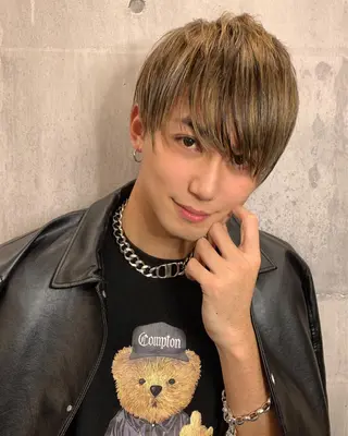 ショート カラー パーマ メンズ メンズ縮毛矯正 細谷碧海のヘアスタイル