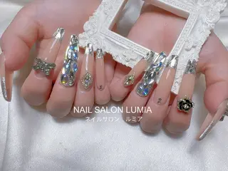 ネイル ネイルサロン ルミア Lumia 店長施術のネイルデザイン