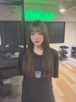 ロング 💜🦋 COCONA🦋💜のヘアスタイル