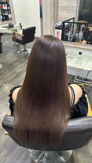 ロング カラー 倉持 瑠菜のヘアスタイル