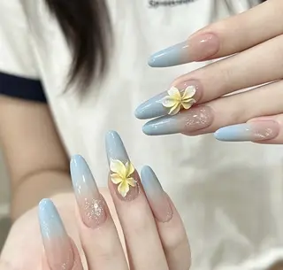 ネイル エリ🫧 nail池袋東口のネイルデザイン