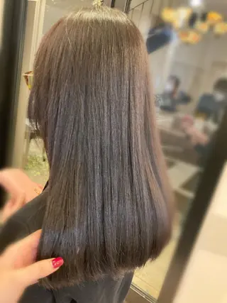 ロング 佐藤 睦月のヘアスタイル