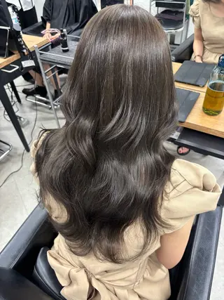ロング カラー ハイトーン艶カラー/ MIZUKI🌟のヘアスタイル