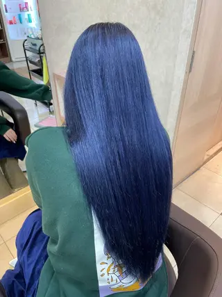 ロング 前田 菜奈子のヘアスタイル