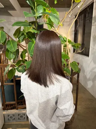 カラー くま‪‪🤍透明感 🎀ナチュラルカラーのヘアスタイル
