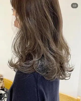 ロング 箱崎 凪沙のヘアスタイル