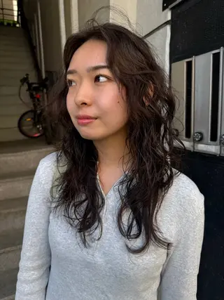 ロング カラー パーマ レイヤーカット\パー マ chinatsuのヘアスタイル