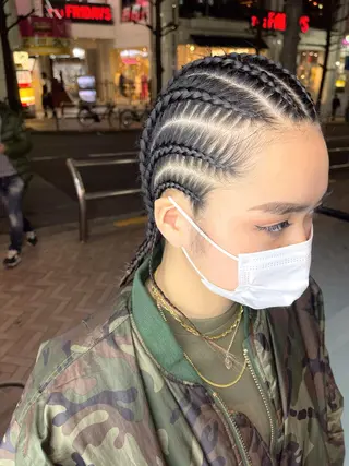 ミディアム ヘアアレンジ 狩野 孝太郎のヘアスタイル