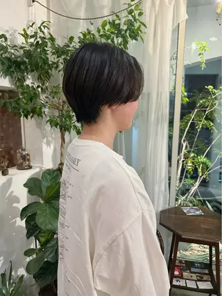 ショート 谷澤 朋佳のヘアスタイル