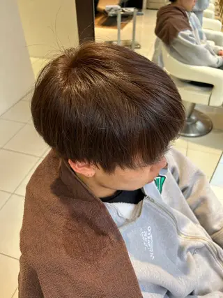 カラー 小澤 瑶のヘアスタイル