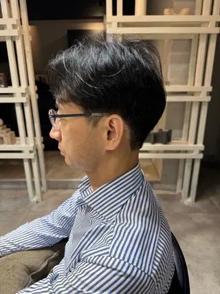 ショート メンズ 似合う髪型見つけます AYAKAのヘアスタイル