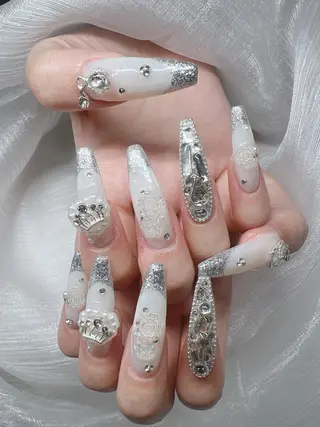 ネイル Lee Nails チップ長さだし専門店のネイルデザイン