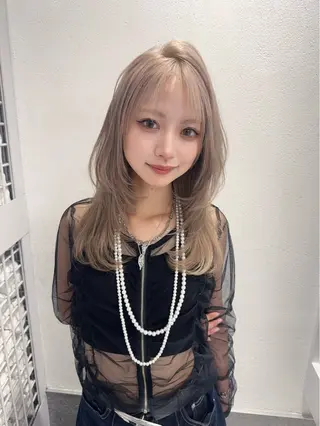 セミロング 西村 涼のヘアスタイル