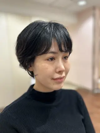 ショート 早瀬 愛美のヘアスタイル