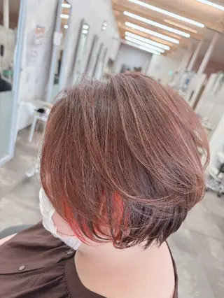 ショート カラー 古橋 瑞希のヘアスタイル