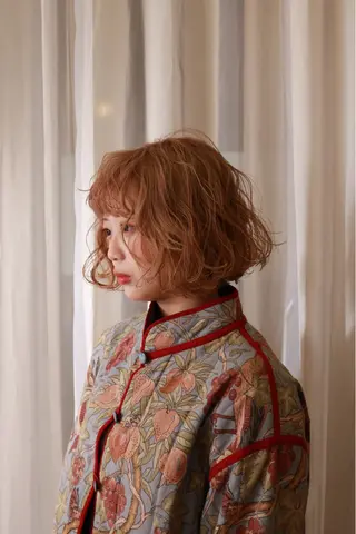 ショート カラー ooitヨシダ ミナミのヘアスタイル