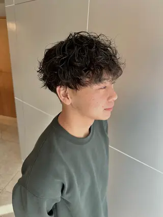 ミディアム パーマ メンズ 🔥メンズ特化 /パーマ&カット🌀のヘアスタイル