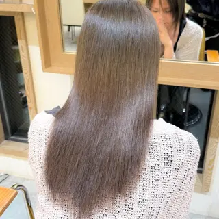 セミロング ✨️うる艶カラー 🫧吉松佳穂🫧のヘアスタイル