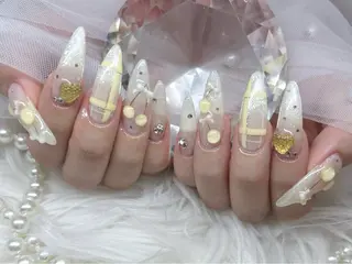 ロング Nailsalon Angeのネイルデザイン