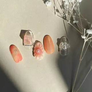ネイル i+ söpö .nのネイルデザイン