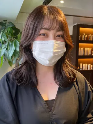 セミロング カラー ヘアアレンジ レイヤーカット×髪質 改善🇰🇷シオリのヘアスタイル