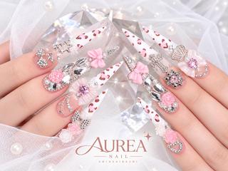 ネイル AUREA Nail 心斎橋店のネイルデザイン