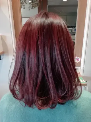 カラー 堀 望美のヘアスタイル