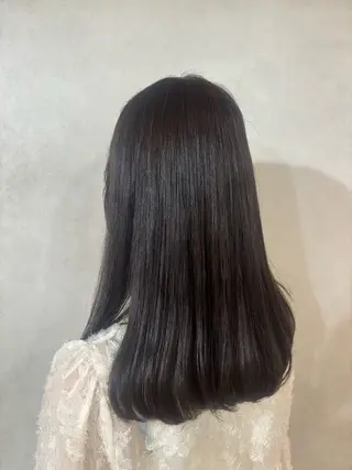 ロング 松阪 莉奈のヘアスタイル