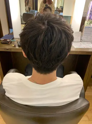 ショート パーマ 齊藤 衣梨佳のヘアスタイル