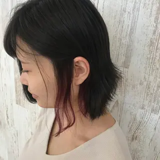 ショート カラー Oopsレイヤー 加藤澄都のヘアスタイル